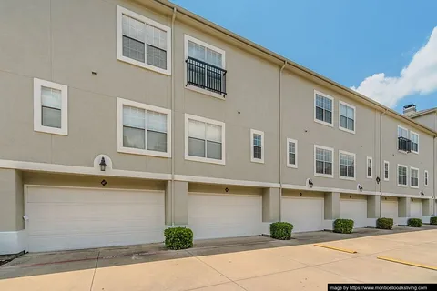 Monticello Oaks Townhomes - Photo 19 of 33